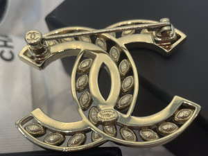 Chanel CC Crystals Brooch