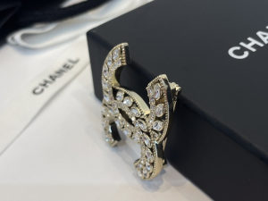 Chanel CC Crystals Brooch