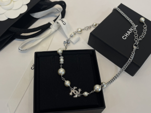 Chanel CC Pearls Necklaces