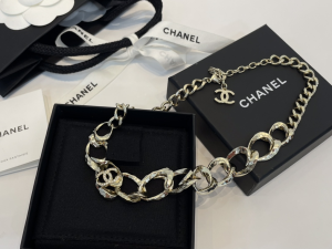 Chanel Chain Link Choker Necklace Gold