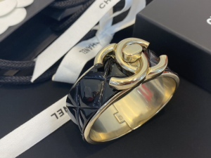Chanel Turnoff CC Bangle Bracelet Black