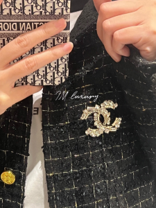 Chanel Crystal CC Diamonds Brooch