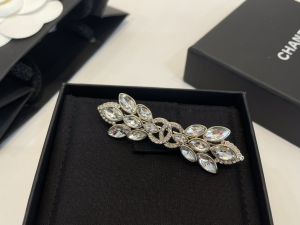 Chanel Crystals CC Wheat Brooch