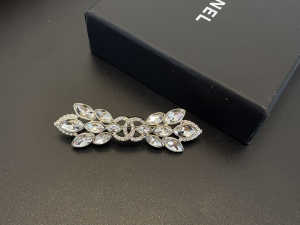 Chanel Crystals CC Wheat Brooch