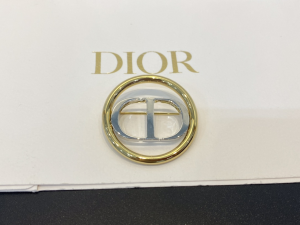 Dior 30 Montaigne CD Round Brooch