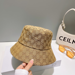Gucci GG Canvas Bucket Hat Beige