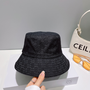 Gucci GG Canvas Bucket Hat Black