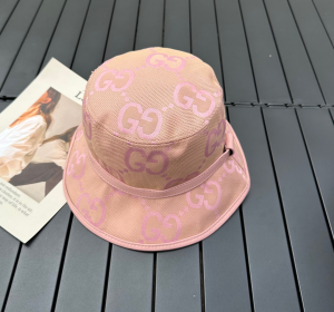 Gucci Jumbo GG Canvas Bucket Hat Pink