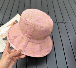 Gucci Jumbo GG Canvas Bucket Hat Pink