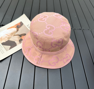 Gucci Jumbo GG Canvas Bucket Hat Pink