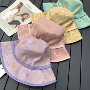 Gucci Jumbo GG Canvas Bucket Hat Pink