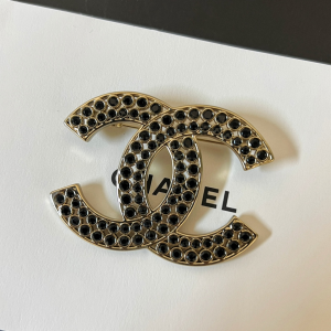 Chanel Black Diamonds CC Log Brooch