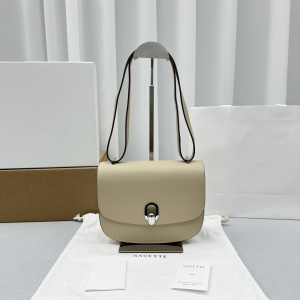 Savette Tondo 22 Shoulder Crossbody Bag Beige Leather Savette Tondo 22 Shoulder Crossbody Bag Beige Leather