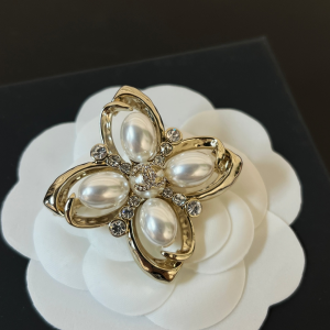 Chanel Crystals CC Logo Pearl Brooch