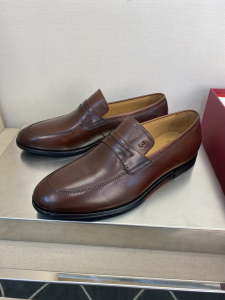 Bally Classic Leather Loafers Brown