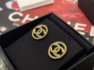 Chanel Gold CC Round Earrings