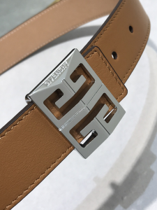 Givenchy 4G Buckle Reversible Leather Belt Brown 30MM Givenchy 4G Buckle Reversible Leather Belt Brown 30MM