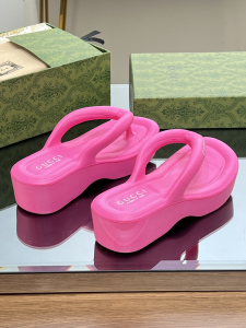 Gucci Pink Rubber Thong Sandal