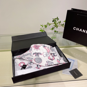 Chanel Cotton Bucket Hat White
