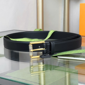Gucci Black Calf Leather Belt 30MM