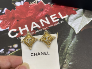Chanel Crystal CC Star Gold Earrings