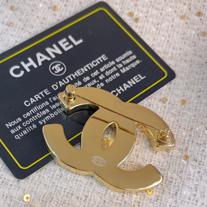 Chanel Large CC Logo Brooch White