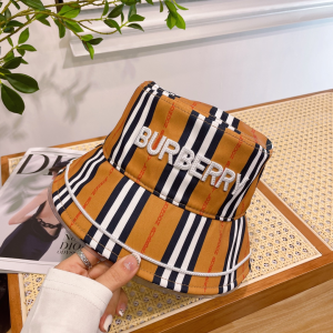 Burberry Beige White Canvas Bucket Hat