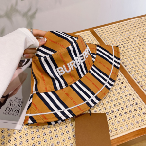 Burberry Beige White Canvas Bucket Hat