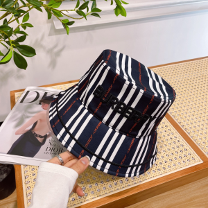 Burberry Black White Canvas Bucket Hat