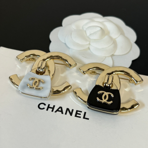 Chanel CC Logo Brooch Iconic Bag