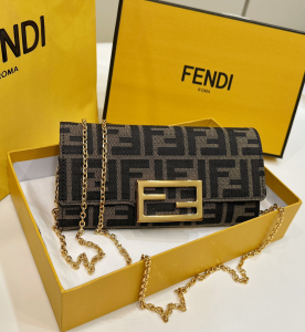Fendi Baguette Continental Brown FF Fabric Wallet Chain Fendi Baguette Continental Brown FF Fabric Wallet Chain