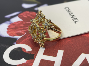 Chanel Gold CC Flowers Rings