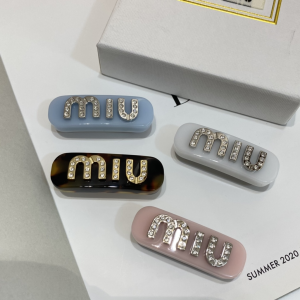 Miu Miu Logo Detailed Hair Clip