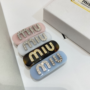 Miu Miu Logo Detailed Hair Clip