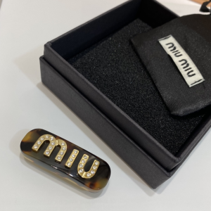 Miu Miu Logo Detailed Hair Clip