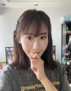 Miu Miu Logo Detailed Hair Clip