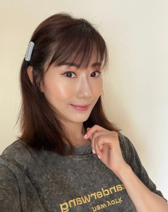 Miu Miu Logo Detailed Hair Clip