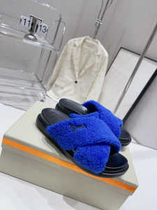 Marni Blue Shearling Fur Criss Cross Flat Slide Sandal Marni Blue Shearling Fur Criss Cross Flat Slide Sandal