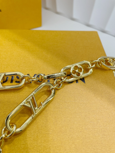 Louis Vuitton My LV Gold Chain Belt