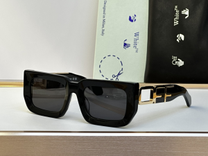 Off White Luxury Eyewear Sunglasses OERI081 Black Off White Luxury Eyewear Sunglasses OERI081 Black
