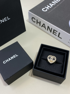 Chanel Crystal CC Logo Heart Rings
