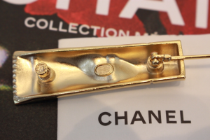 Chanel Gold Midy Wash Brooch