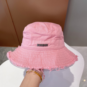 Jacquemus LA Artichaut Neck Strap Cotton Bucket Hat Pink Jacquemus LA Artichaut Neck Strap Cotton Bucket Hat Pink