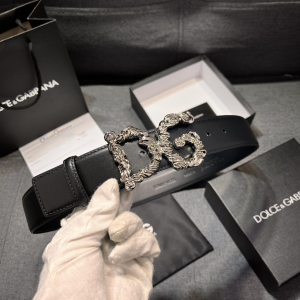 Dolce Gabbana DG Logo Buckle Black Leather Belt 40MM Dolce Gabbana DG Logo Buckle Black Leather Belt 40MM