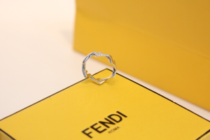 Fendi Crystal F Five Rings
