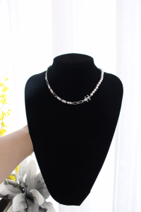 Chanel CC Pearls Choker Necklaces