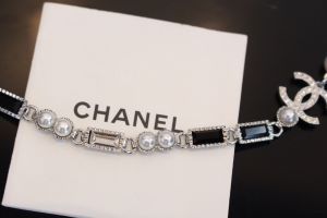 Chanel CC Pearls Choker Necklaces