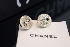 Chanel Crystals CC Round Earrings