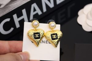 Chanel Gold Heart CC Black Earrings