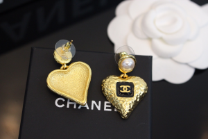 Chanel Gold Heart CC Black Earrings